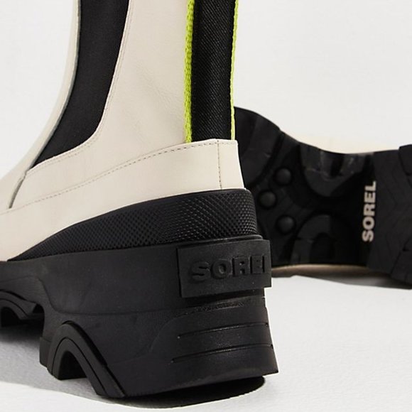 Sorel Brex Chelsea Lug Sole Boots - Picture 4 of 7